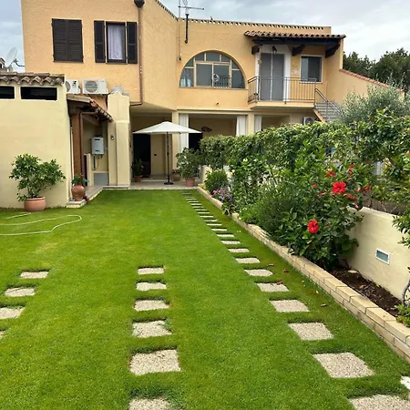 Villa I Sogni Di Alice Pula Exterior foto
